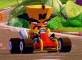 Crash Team Racing Nitro-Fueled otrzyma na PS4 retro-skórki